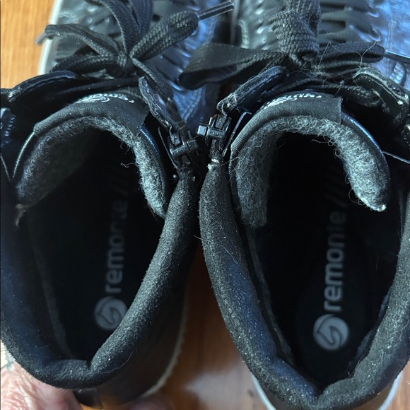 REMONTE BLACK LEATHER HIGH TOP SNEAKERS - Picture 6 of 8